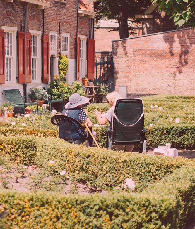 woman-talking-in-garden-1