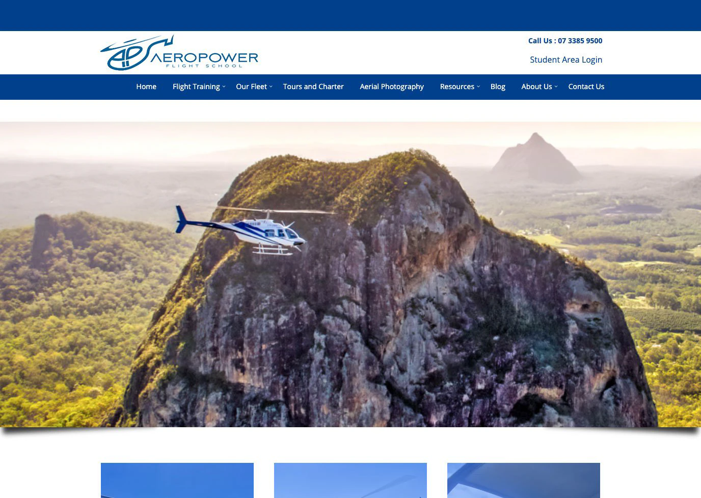 The old Aeropower Flight School homepage on WordPress: a long menu bar above a photo of a helicopter over a mountain